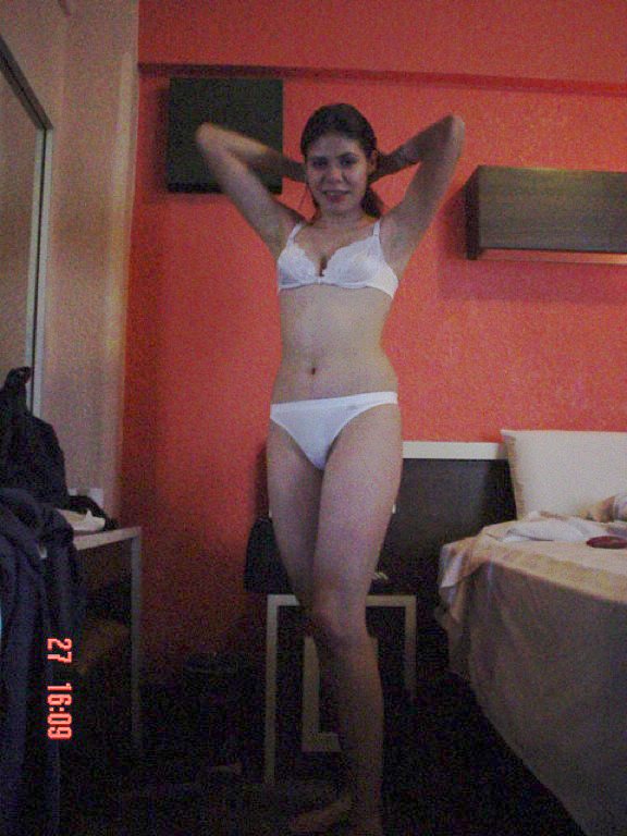 Louisa 28 Escort Welcome