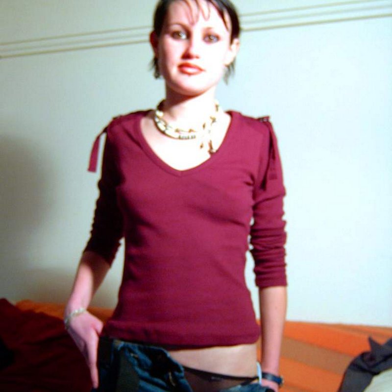 Josephina 24 Escort Pender